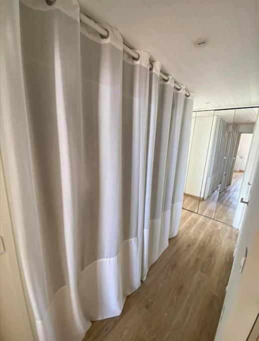 L'Atelier Marin Sur Le Port Des Marines Apartment Коголен Екстериор снимка